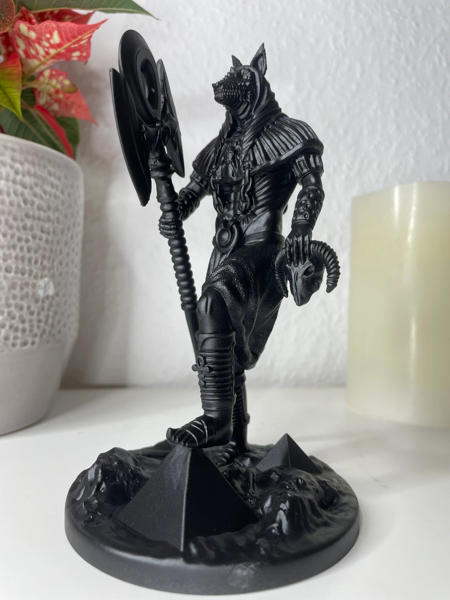 Statue des Anubis – Ägyptischer Gott der Toten, der Mummifizierung & der Seelenführung, Figurine Handbemalt – Altar Miniatur Dekoration